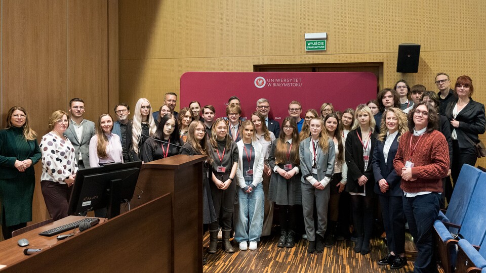 Złap w żagle pomyślne wiatry. Rozpoczęła się IV edycja Programu Tutorskiego UwB „Uczeń jako badacz, naukowiec i odkrywca